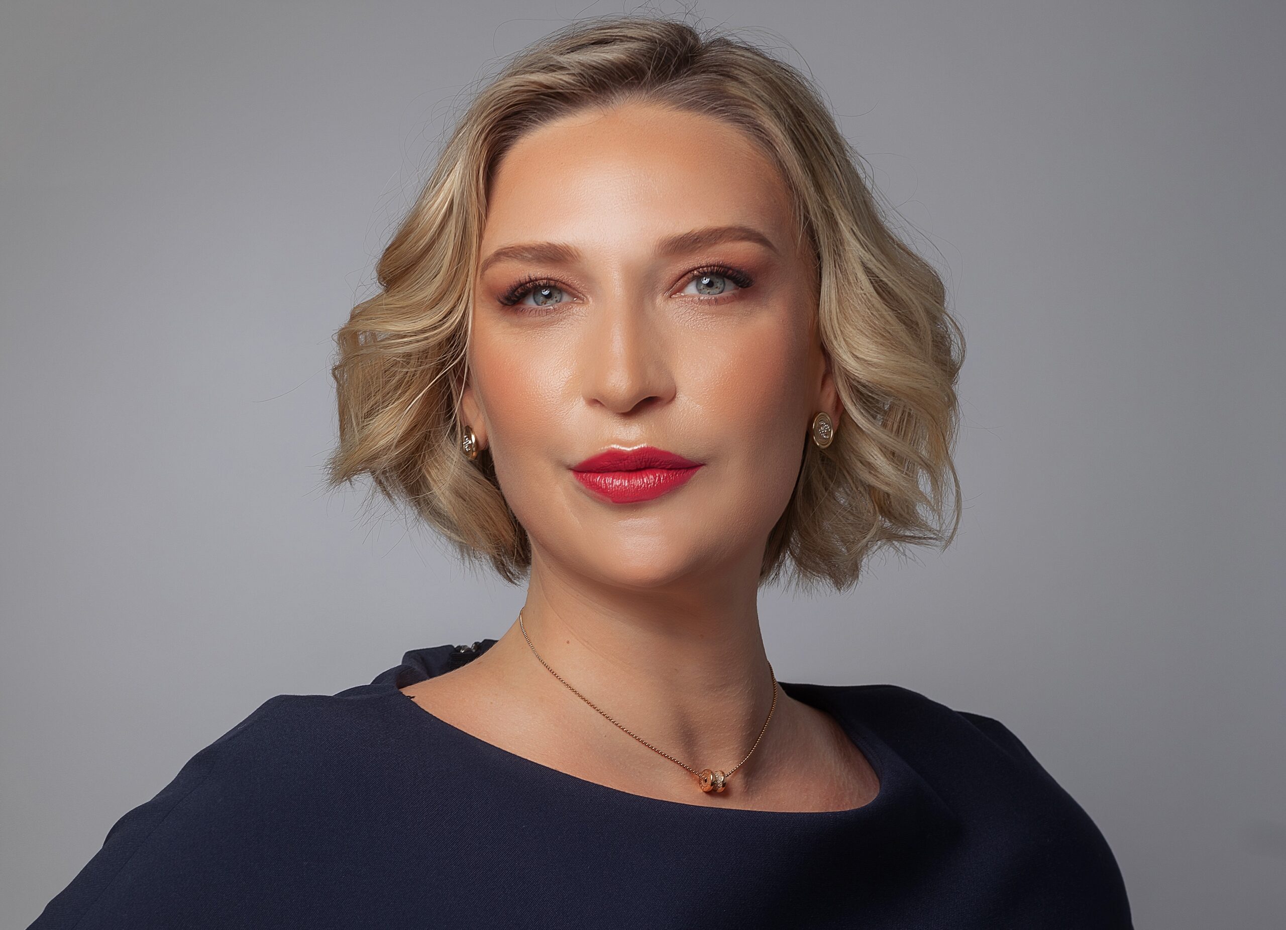 Dr. Anna Lukyanova